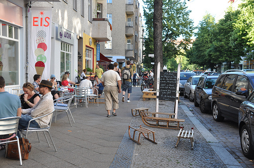 *schicke*Schlitten*auf*der*Straße*