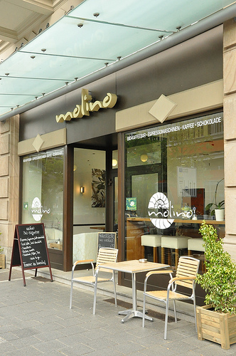 Molino Café (Schwalbacher Ecke Rheinstraße)