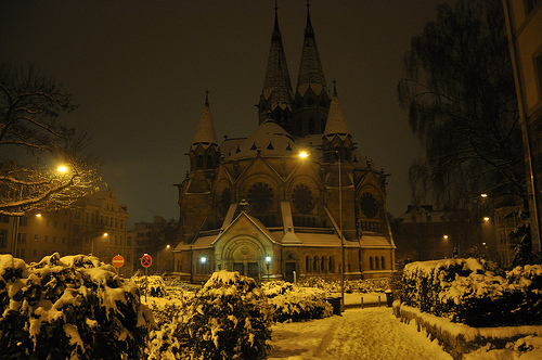 *Ringkirche*im*Schnee*